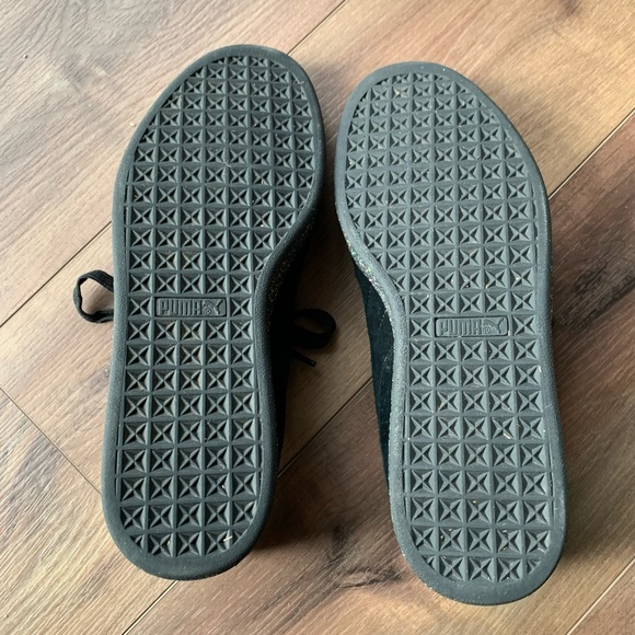 Puma Suede Jr Big Kid Shoes Black-Puma Silver, size US9 - Picture 5 of 5